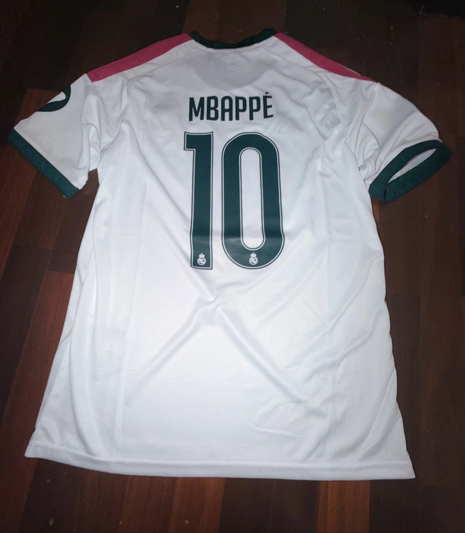 Maillot du Real Madrid Mbappé n°10 2026/2027 – photo 2